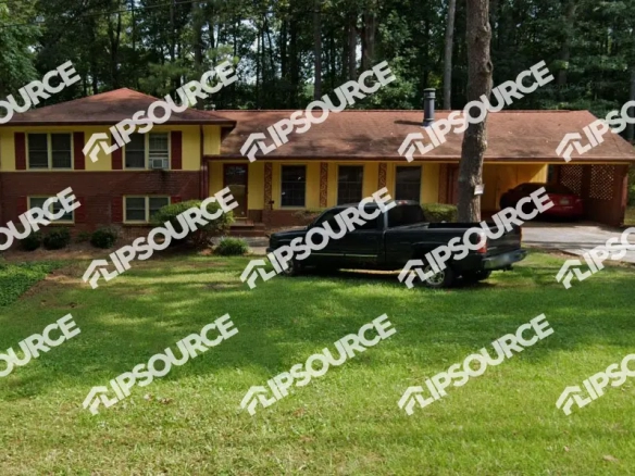 Off-Market Real Estate Deal in College Park, GA